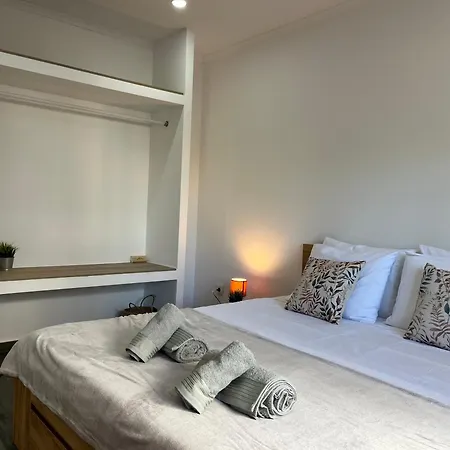 Ocean View By Charmes B Αλμπουφέιρα