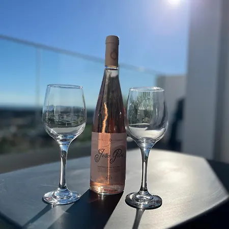 Ocean View By Charmes B Αλμπουφέιρα