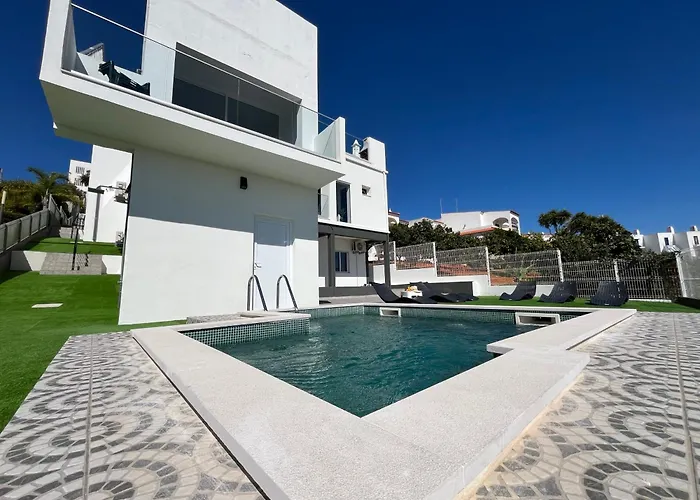 Apartment Ocean View By Charmes B *