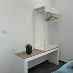 Ocean View By Charmes B Apartamento *